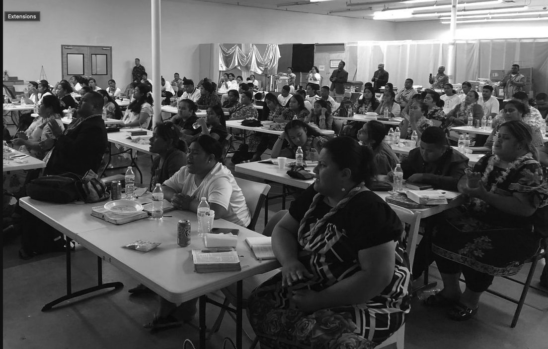 People at a seminar School of Spiritual Leadership